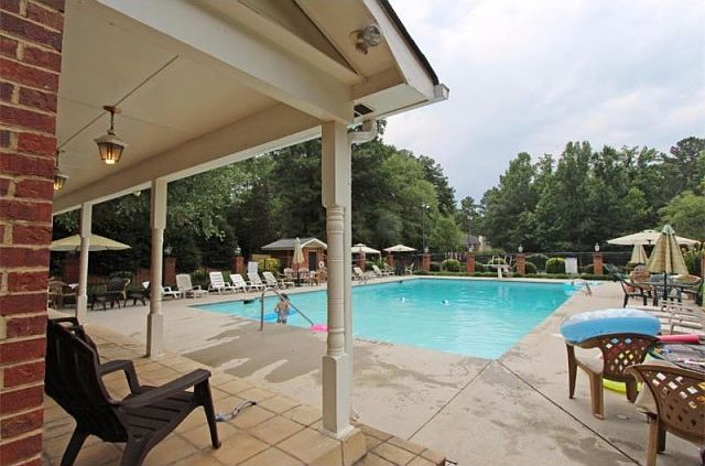 2nd image of 3850 Casteel Club Ln