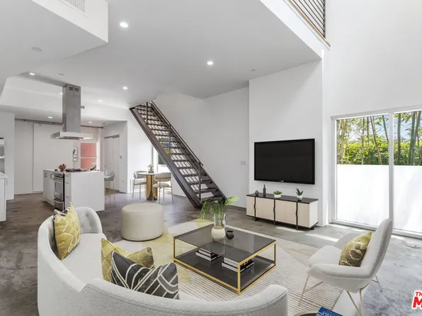 803 Wilcox Ave #5, Los Angeles, CA 90038