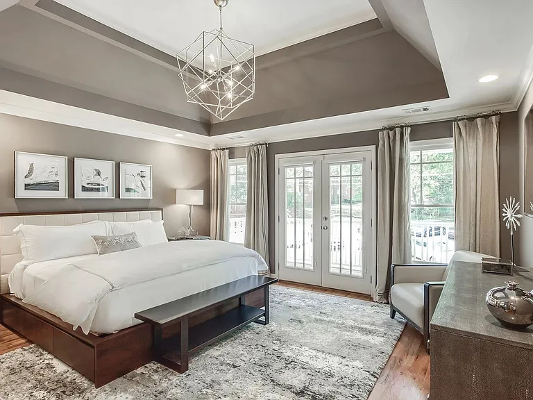 235 Corley St NE — Photo 3