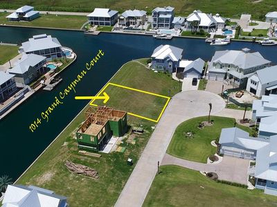 1014 Grand Cayman Ct, Rockport, TX, 78382