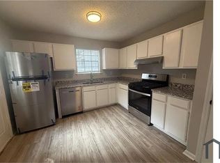 5410 Nathan Dr NW, Lilburn, GA 30047