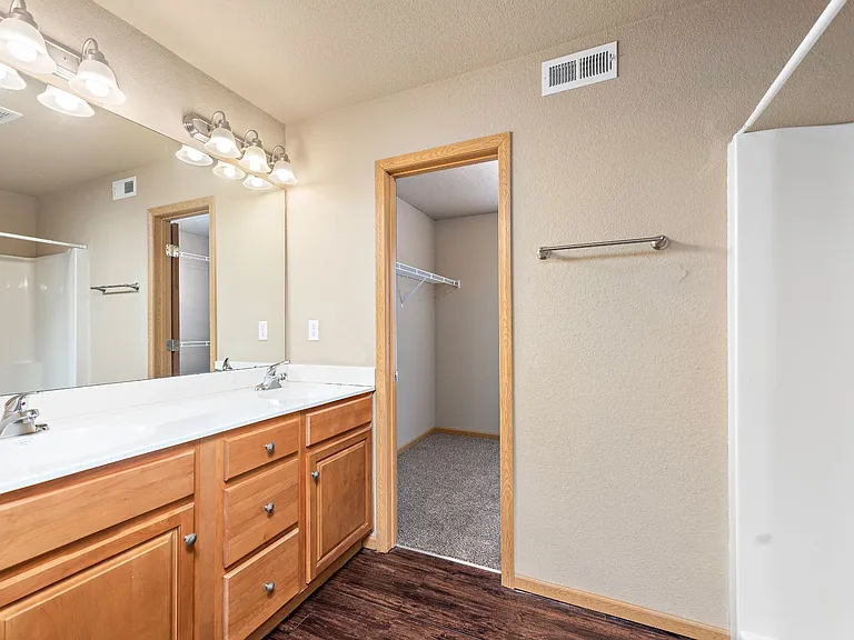 3314 N 103rd Place Edith 10353 #10333-10357 — Photo 45