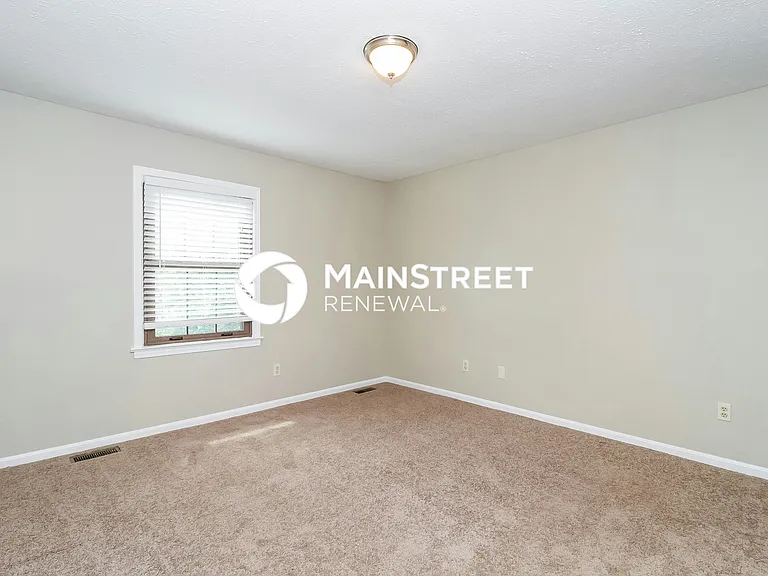 8105 Thornwood Rd — Photo 13
