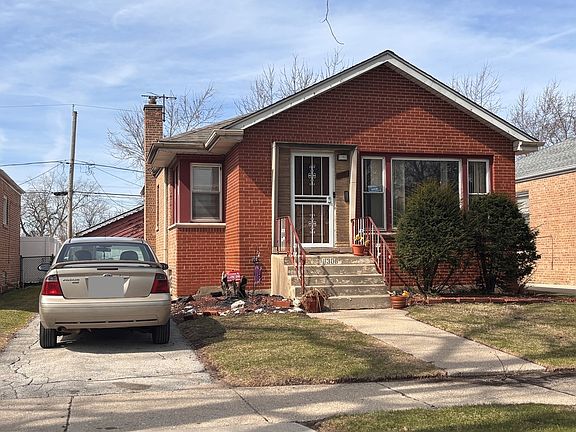 2nd image of 11306 S Peoria St