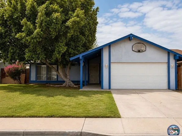 378 W Trail St, Brawley, CA 92227