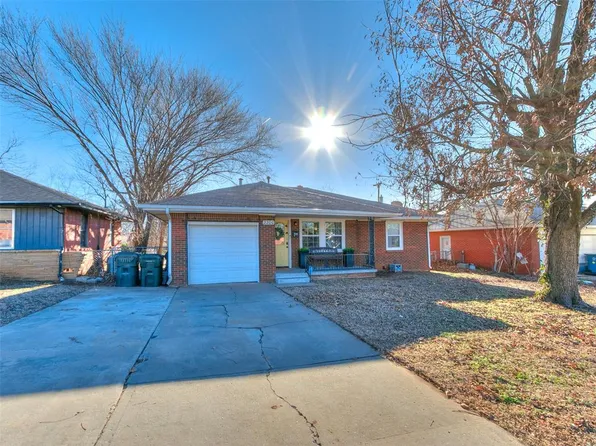 2200 Maple Dr, Midwest City, OK 73110