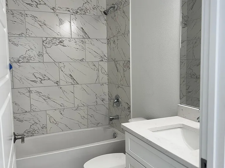 9189 N Travis Dr — Photo 10