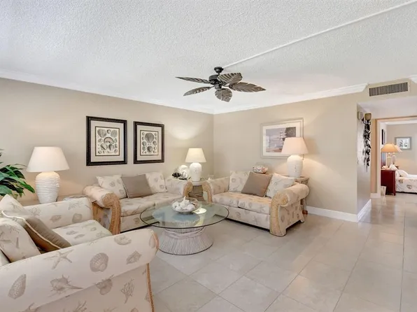 595 Normandy Ln, Delray Beach, FL