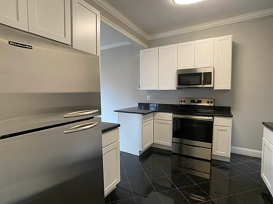 Rented by Tourma Realty LLC | media 14