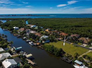 18121 Old Pelican Bay Dr, Fort Myers Beach, FL 33931