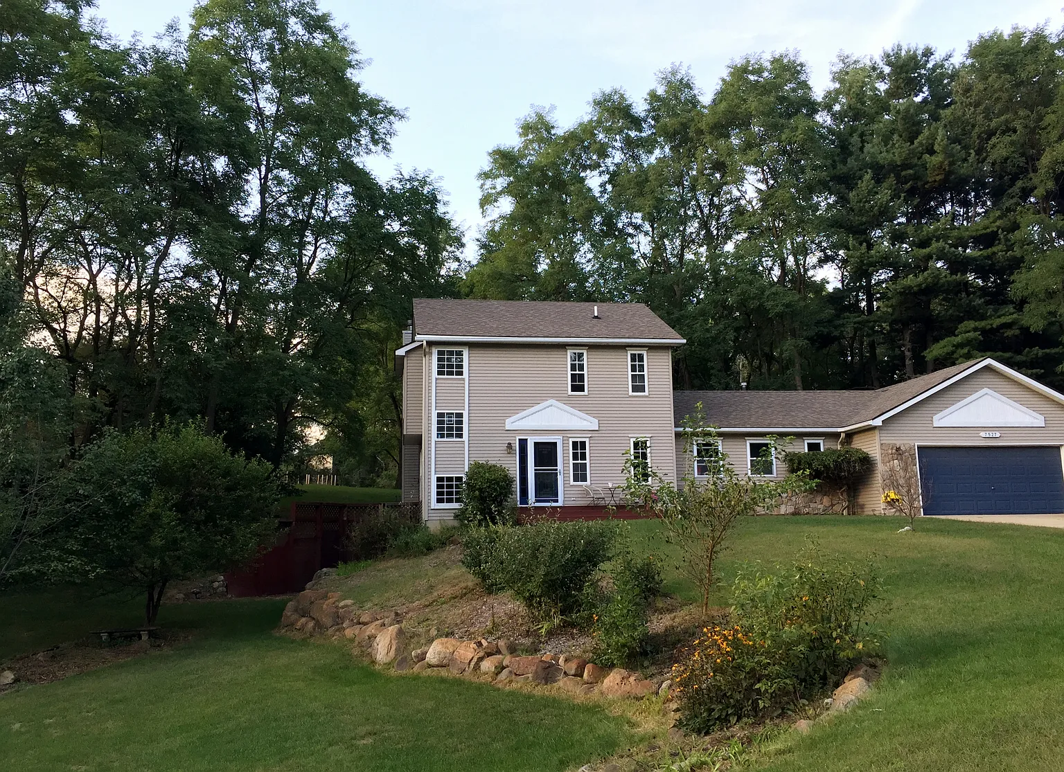 7527 Mary Burton Pl photo 1