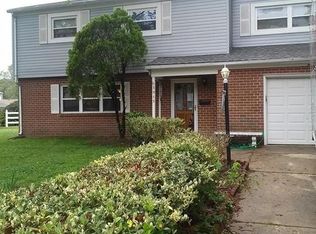 3913 Edinburgh Dr, Virginia Beach, VA 23452