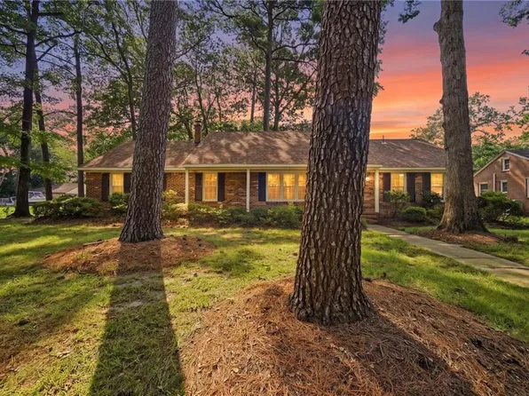 500 Edwin Dr, Virginia Beach, VA 23462