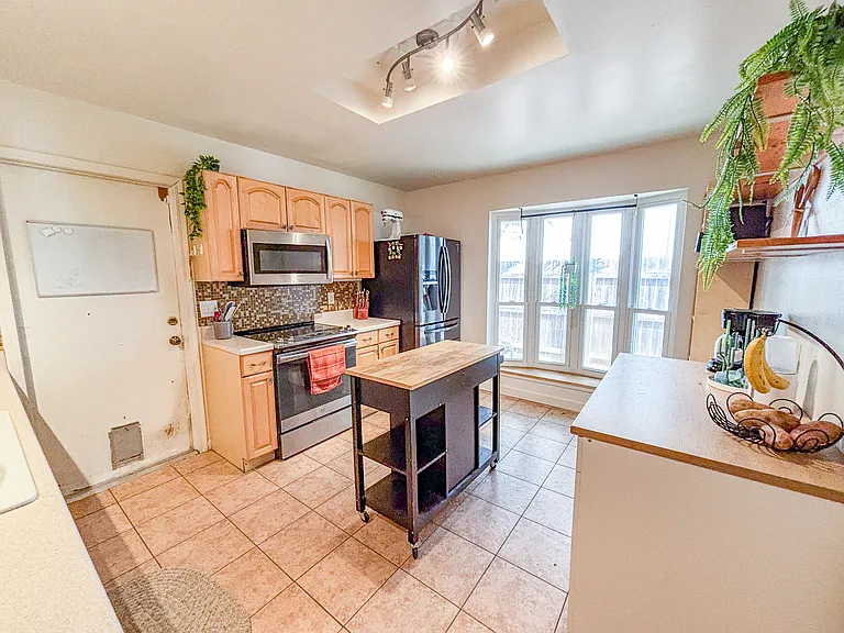 5830 Les Harrison Dr — Photo 5