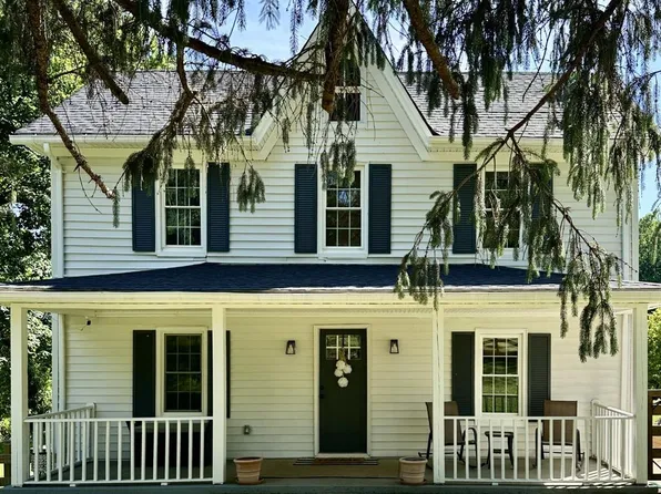 3248 Charles St, Fallston, MD 21047