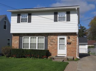 207 Colony Rd, Rossford, OH 43460