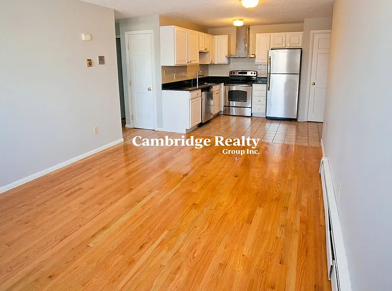14 Murdock St #3-2T — Photo 3