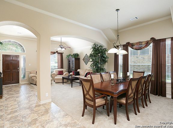 5th image of 8923 Woodland Pass