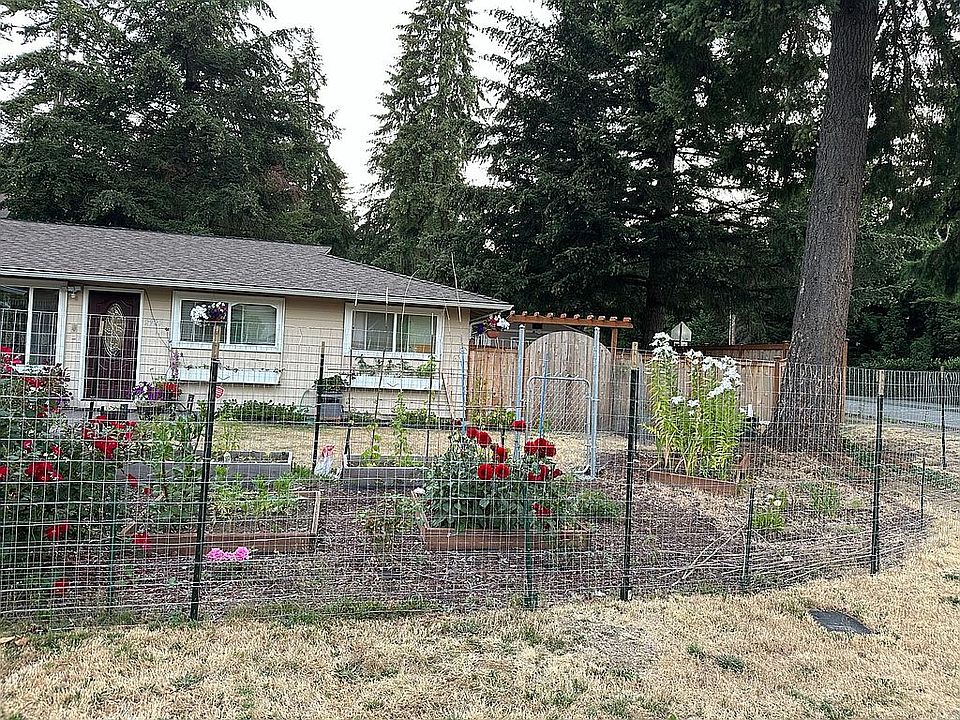 1st image of 2927 168th Ave NE