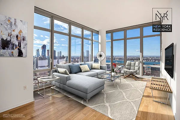 Sold by New York Residence | media 12