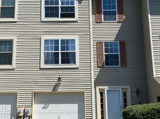 12237 Green Meadow Dr, Columbia, MD 21044