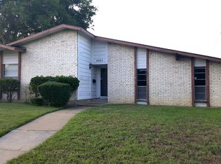 3100 High Plateau Dr, Garland, TX 75044