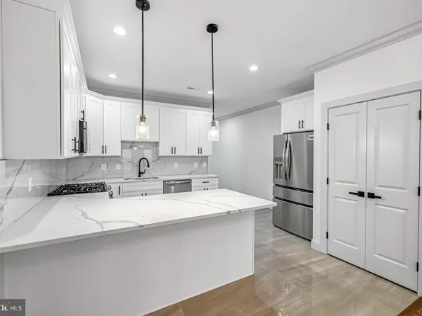 205 S Gilmor St, Baltimore, MD 21223