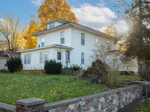 456 E Chicago St, Jonesville, MI 49250