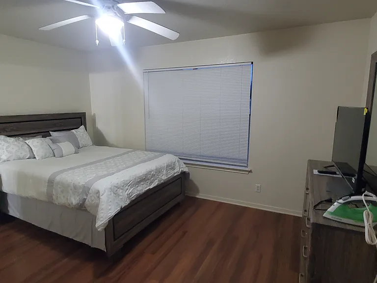 4600 Bowles Dr #2 — Photo 6