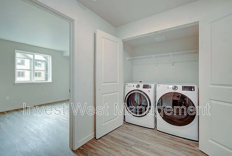 404 NE 117th Ave #123 — Photo 6