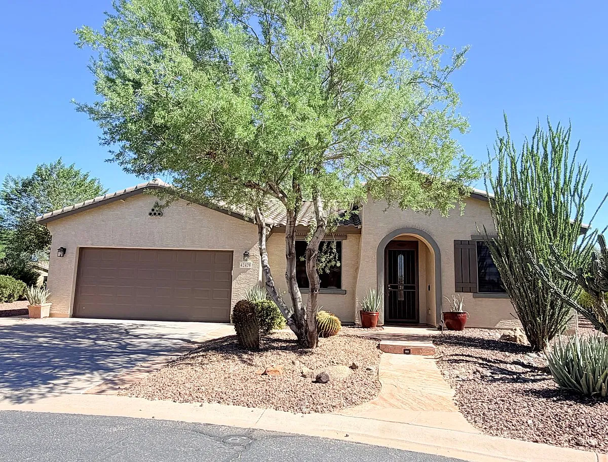 42428 West Constellation Drive — Photo 1
