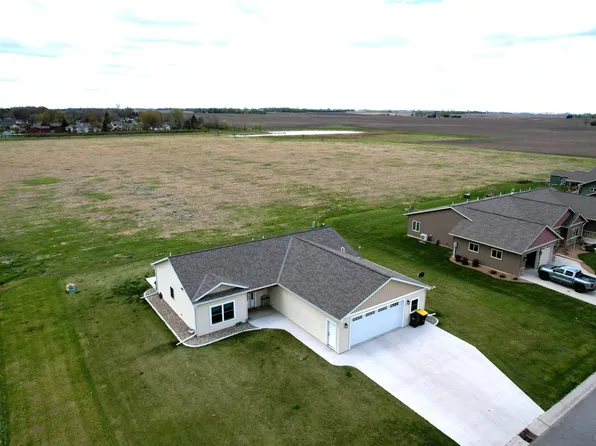 1401 W Fairview Ave, Olivia, MN 56277
