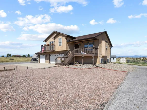 1815 E Jerrian Ln, Pueblo West, CO 81007