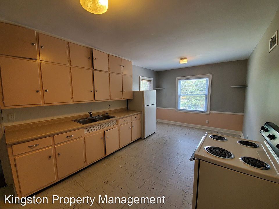 1st image of 288 Hillsboro Ave #3