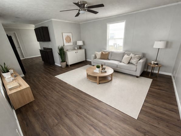 316 N Apple Blossom Blvd