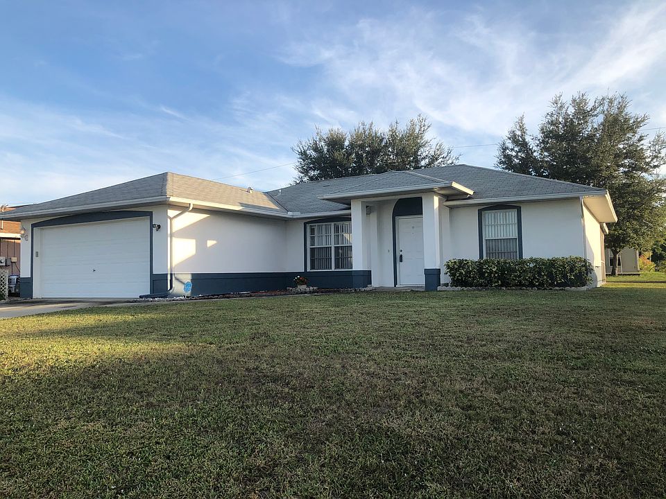 1st image of 1130 NW 15th Ter