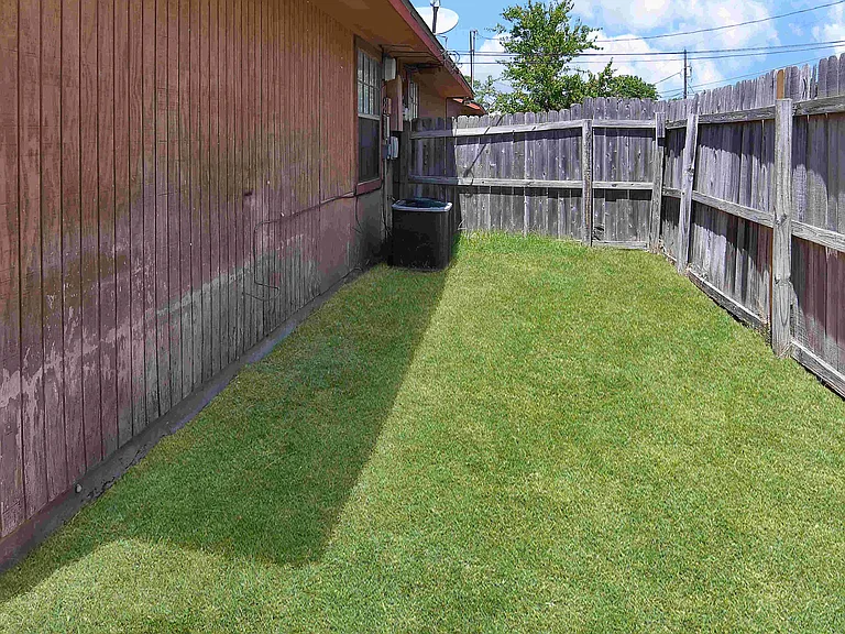 5209 Canyon Creek Dr — Photo 28