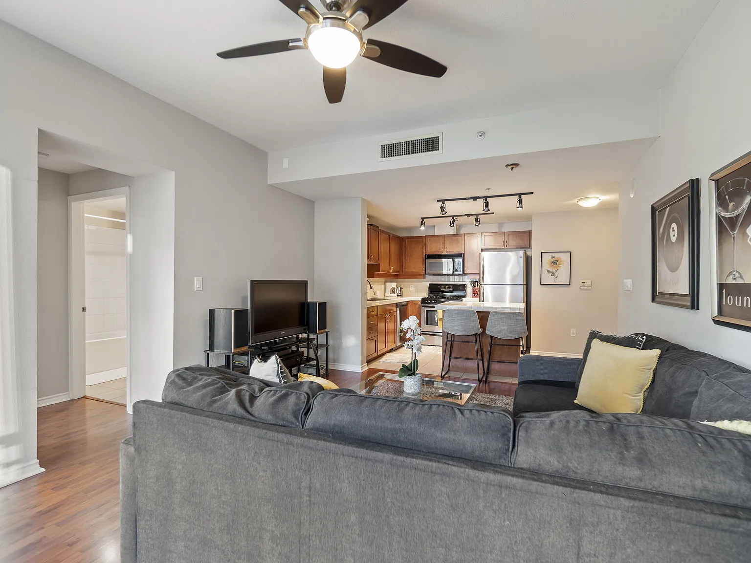 1240 India St #1304 (Treo) - 1304 — Photo 3