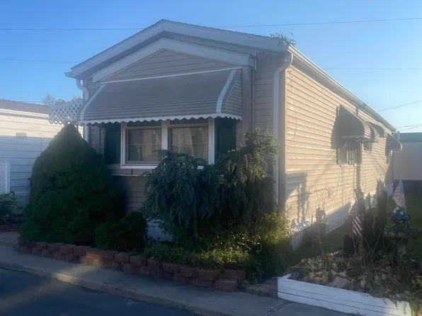 12 Danny Place, Avenel, NJ 07001