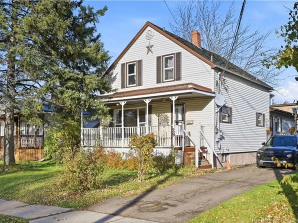 29 2nd Ave, Moncton, NB E1C 7X9