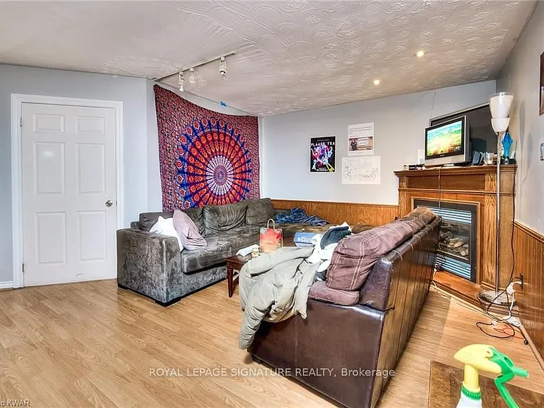 29 Marshall St #A — Photo 10
