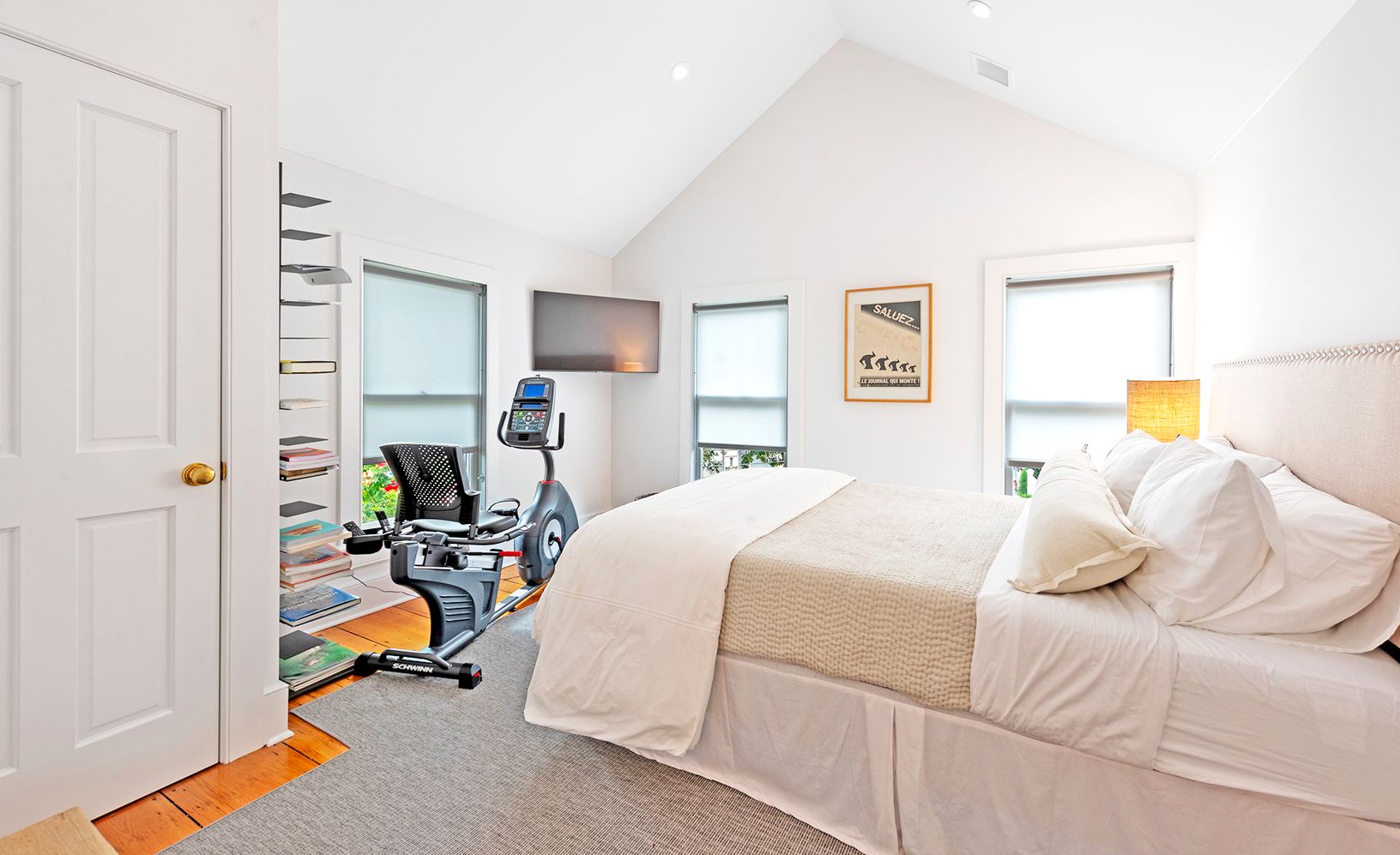  Guest Bedroom 2nd Floor