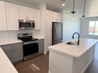 Pine Ridge Crossings, Elizabeth, CO 80107