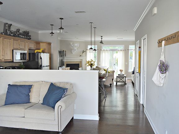 2nd image of 187 Avalon Dr