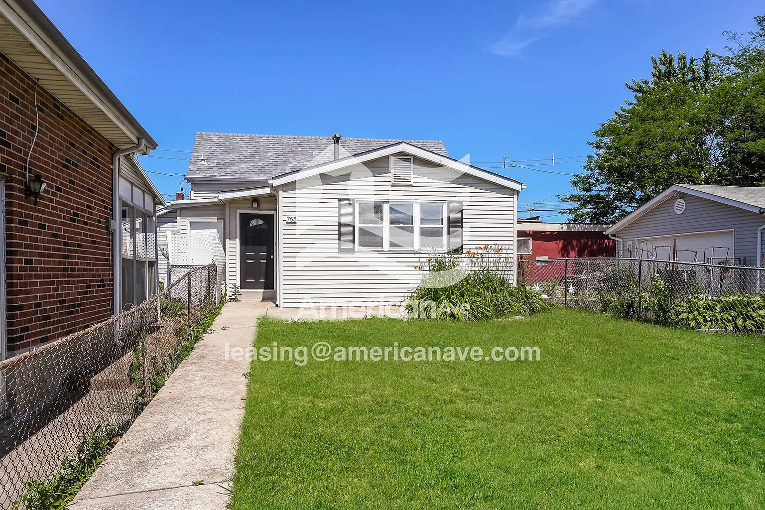 765 Regina Ave photo 1