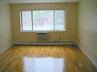 9 Ryder St APT 20, Arlington, MA 02476