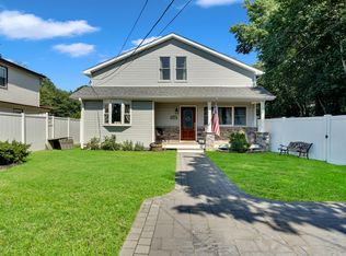 85 7th St, Belford, NJ