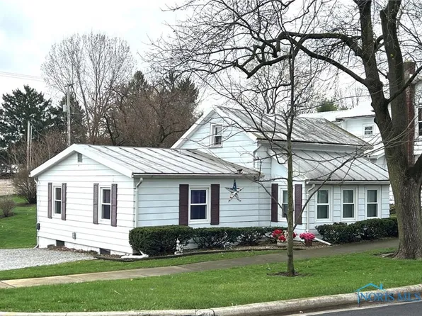 305 S 5th St, Upper Sandusky, OH 43351