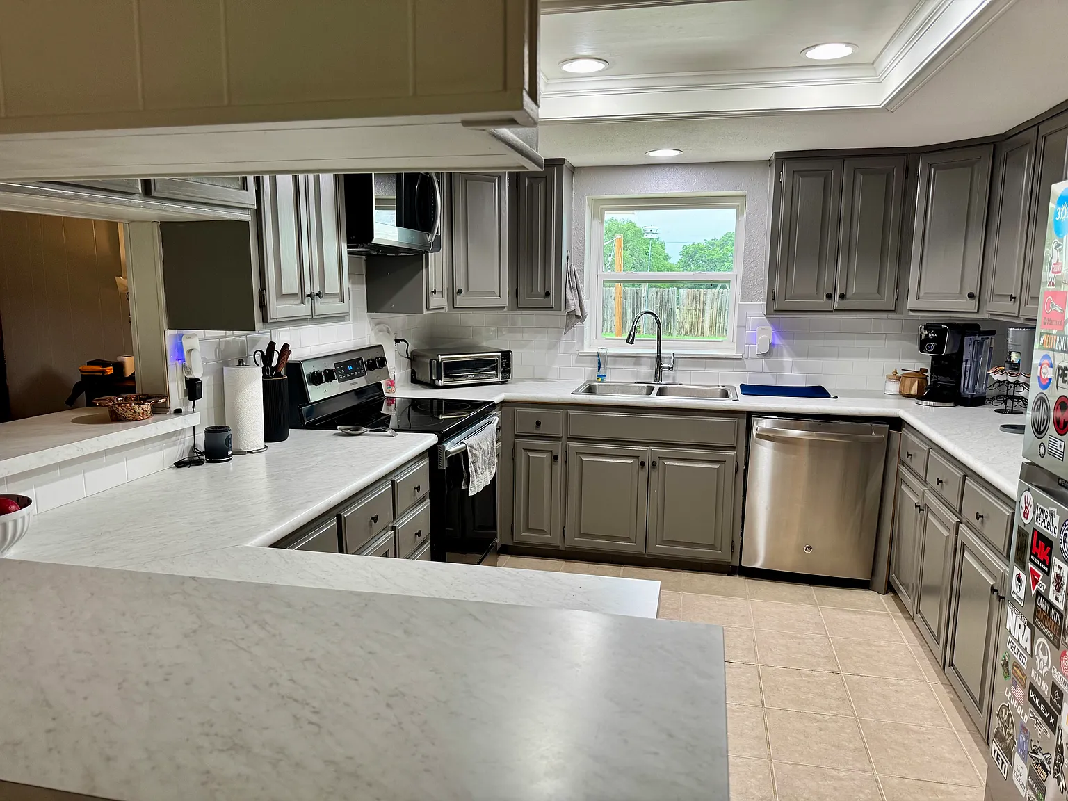 3 bed, 2000 sqft, $1,950 — Photo 3
