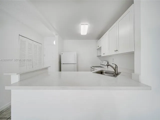 801 NW 47th Ave #515W — Photo 10